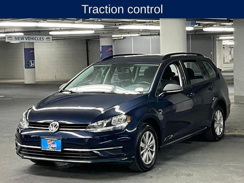 2018 Volkswagen Golf SportWagen TSI S