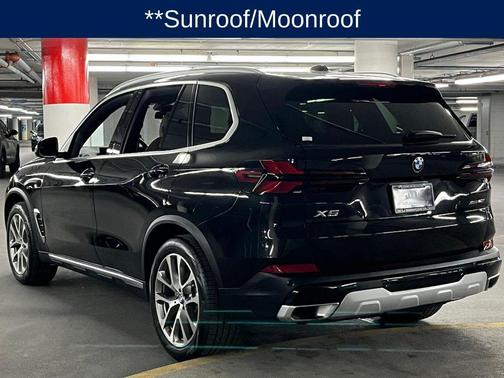 Black Sapphire Metallic 2026 BMW X5 xDrive40i