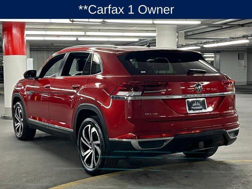 Red Metallic 2022 Volkswagen Atlas Cross Sport 3.6L V6 SEL