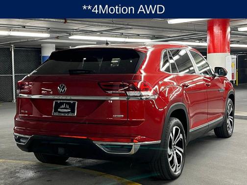 Red Metallic 2022 Volkswagen Atlas Cross Sport 3.6L V6 SEL