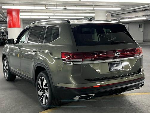 2026 Volkswagen Atlas 2.0T SE w/Technology 4MOTION