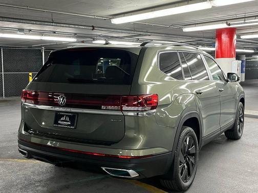 2026 Volkswagen Atlas 2.0T SE w/Technology 4MOTION