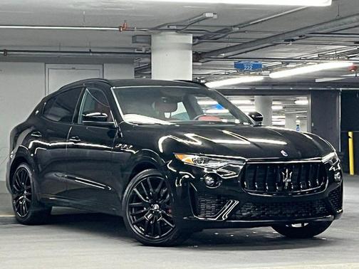 2021 Maserati Levante Base