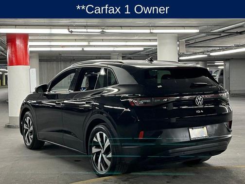 2023 Volkswagen ID.4 Pro