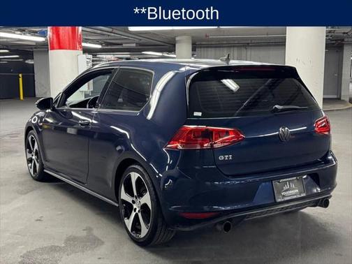 2015 Volkswagen Golf GTI 2.0T SE 2-Door