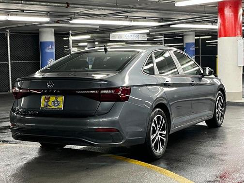 Platinum Gray Metallic 2025 Volkswagen Jetta 1.5T Sport