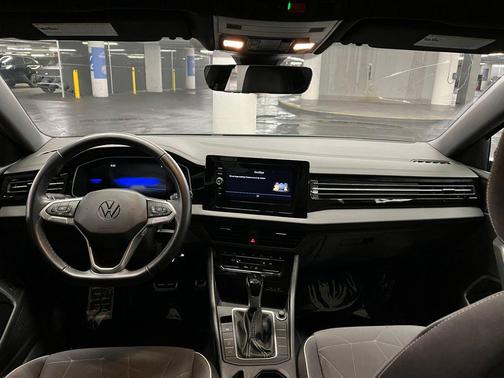 Platinum Gray Metallic 2025 Volkswagen Jetta 1.5T Sport