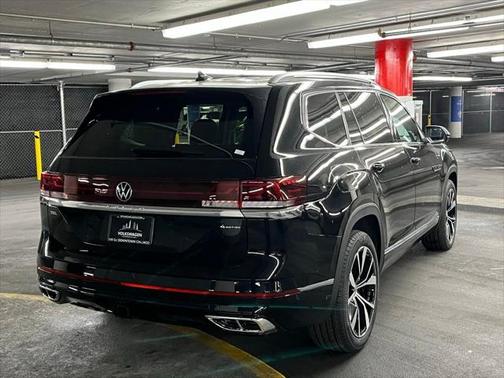 2025 Volkswagen Atlas 2.0T SEL Premium R-Line 4MOTION