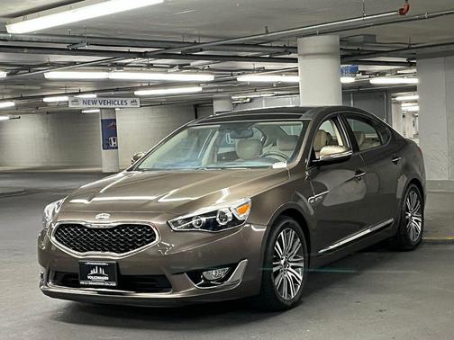2014 Kia Cadenza Premium