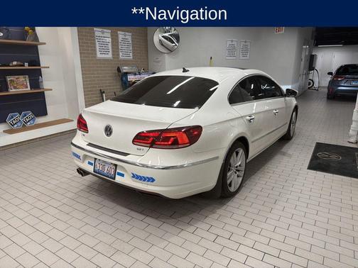 Candy White 2013 Volkswagen CC 2.0T Lux
