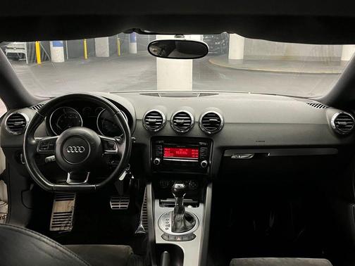 2009 Audi TT 2.0T