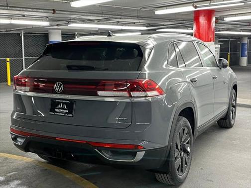 2025 Volkswagen Atlas Cross Sport 2.0T SE w/Technology 4MOTION