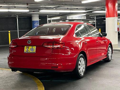 Tornado Red 2015 Volkswagen Jetta 2.0L S