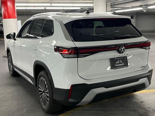 2025 Volkswagen Tiguan 2.0T S 4MOTION