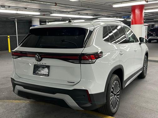 2025 Volkswagen Tiguan 2.0T S 4MOTION