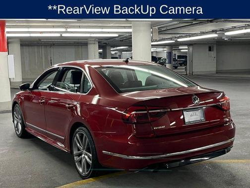 2017 Volkswagen Passat 1.8T R-Line w/Comfort