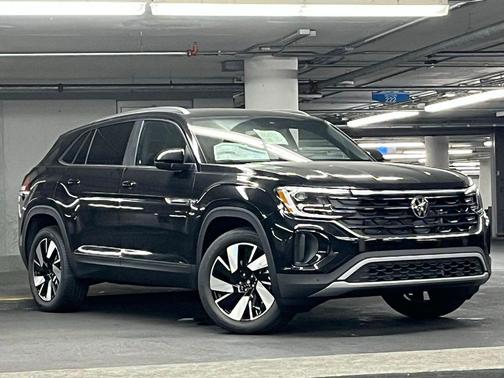 2026 Volkswagen Atlas Cross Sport 2.0T SE w/Technology 4MOTION