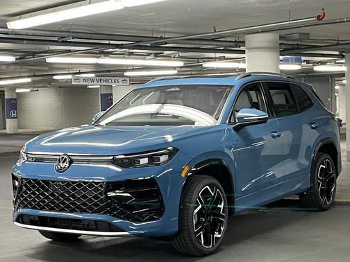 2026 Volkswagen Tiguan 2.0T SEL R-Line 4MOTION