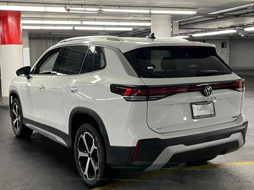 2025 Volkswagen Tiguan 2.0T SE 4MOTION