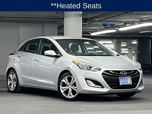 Shimmering Silver 2015 Hyundai Elantra GT Base