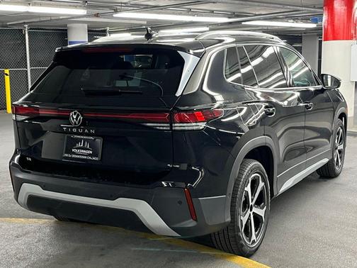 2025 Volkswagen Tiguan 2.0T SE 4MOTION