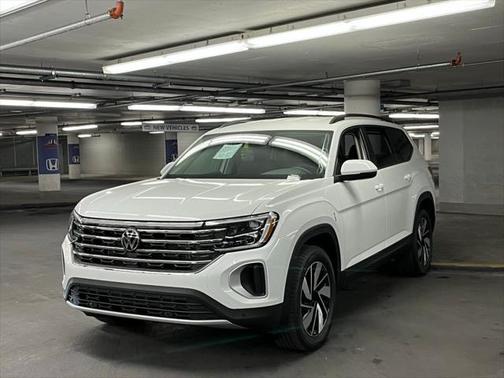 2025 Volkswagen Atlas 2.0T SE w/Technology 4MOTION