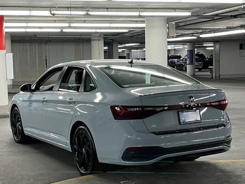 2026 Volkswagen Jetta 1.4T SE