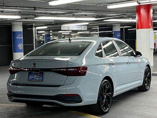 2026 Volkswagen Jetta 1.4T SE