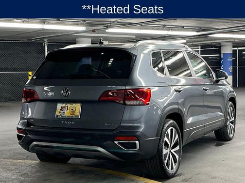 Platinum Gray Metallic 2023 Volkswagen Taos 1.5T SE