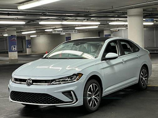 2025 Volkswagen Jetta 1.5T SE