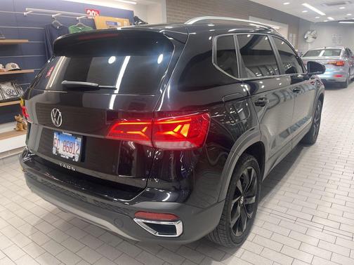 2022 Volkswagen Taos 1.5T SE