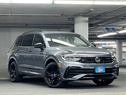 2023 Volkswagen Tiguan 2.0T SE R-Line Black