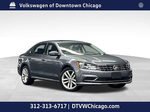 Platinum Gray Metallic 2019 Volkswagen Passat 2.0T Wolfsburg Edition