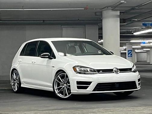 2017 Volkswagen Golf R 2.0T Manual