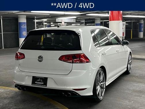 2017 Volkswagen Golf R 2.0T Manual