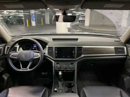 2021 Volkswagen Atlas 3.6L SE w/Technology