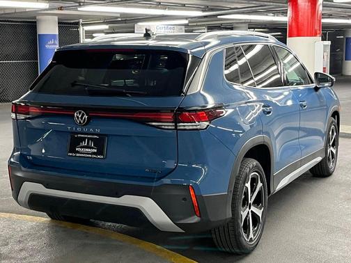 2025 Volkswagen Tiguan 2.0T SE 4MOTION