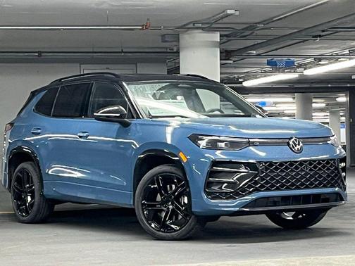 2026 Volkswagen Tiguan 2.0T SE R-Line Black 4MOTION