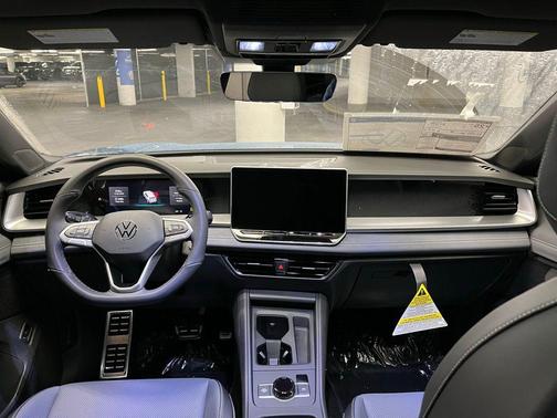 2026 Volkswagen Tiguan 2.0T SE R-Line Black 4MOTION