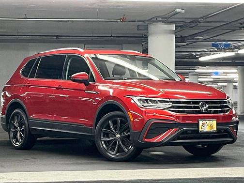 Red Metallic 2024 Volkswagen Tiguan 2.0T SE 4MOTION