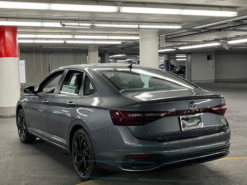 2026 Volkswagen Jetta 1.4T SE