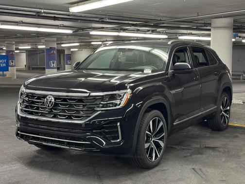 2026 Volkswagen Atlas Cross Sport 2.0T SEL Premium