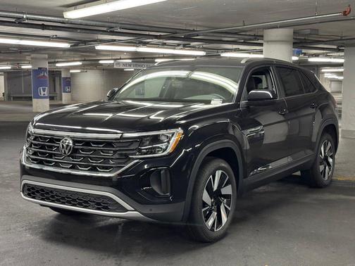 2026 Volkswagen Atlas Cross Sport 2.0T SE w/Technology 4MOTION