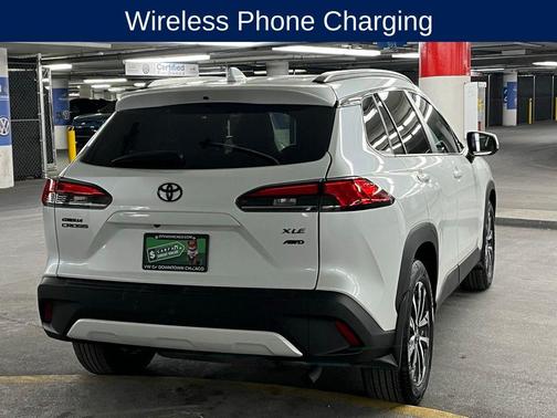 2024 Toyota Corolla Cross XLE