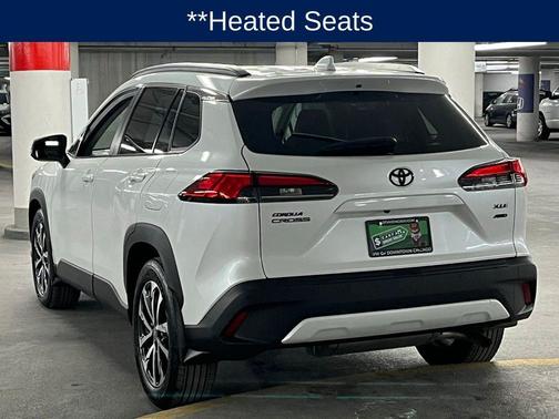 2024 Toyota Corolla Cross XLE