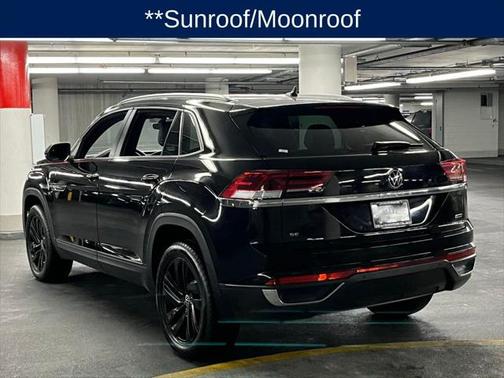 2022 Volkswagen Atlas Cross Sport 2.0T SE w/Technology 4MOTION