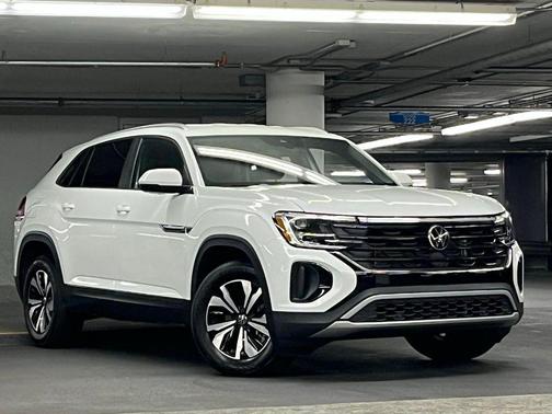 2025 Volkswagen Atlas Cross Sport 2.0T SE