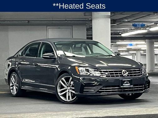 2017 Volkswagen Passat 1.8T R-Line w/Comfort