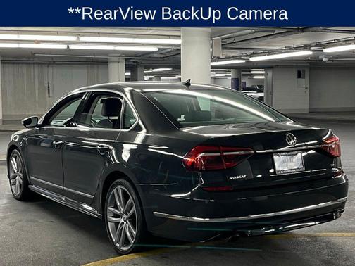 2017 Volkswagen Passat 1.8T R-Line w/Comfort