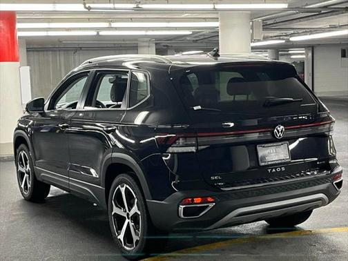 2025 Volkswagen Taos 1.5T SEL